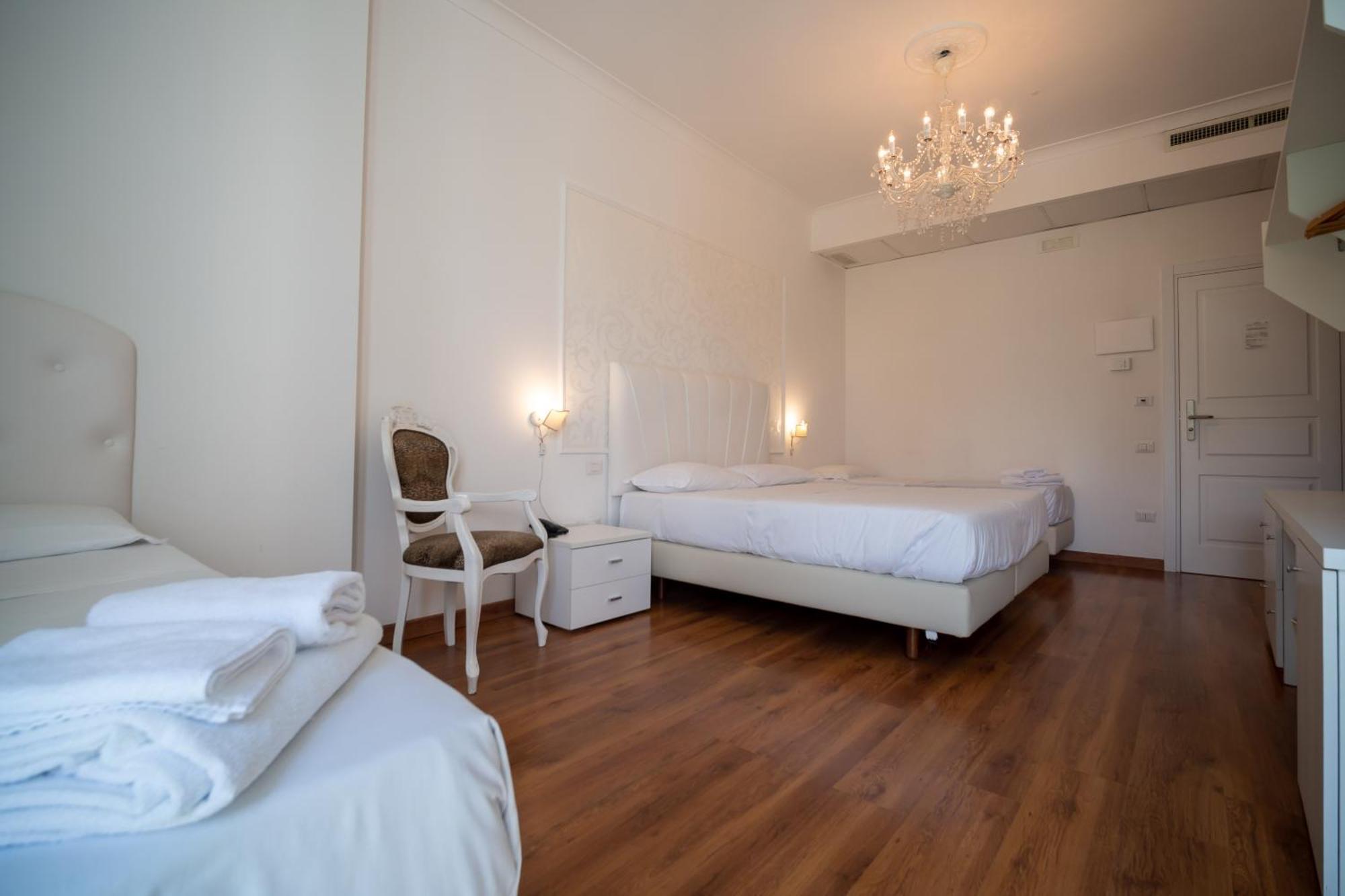 Hotel Imperiale Terzigno ภายนอก รูปภาพ