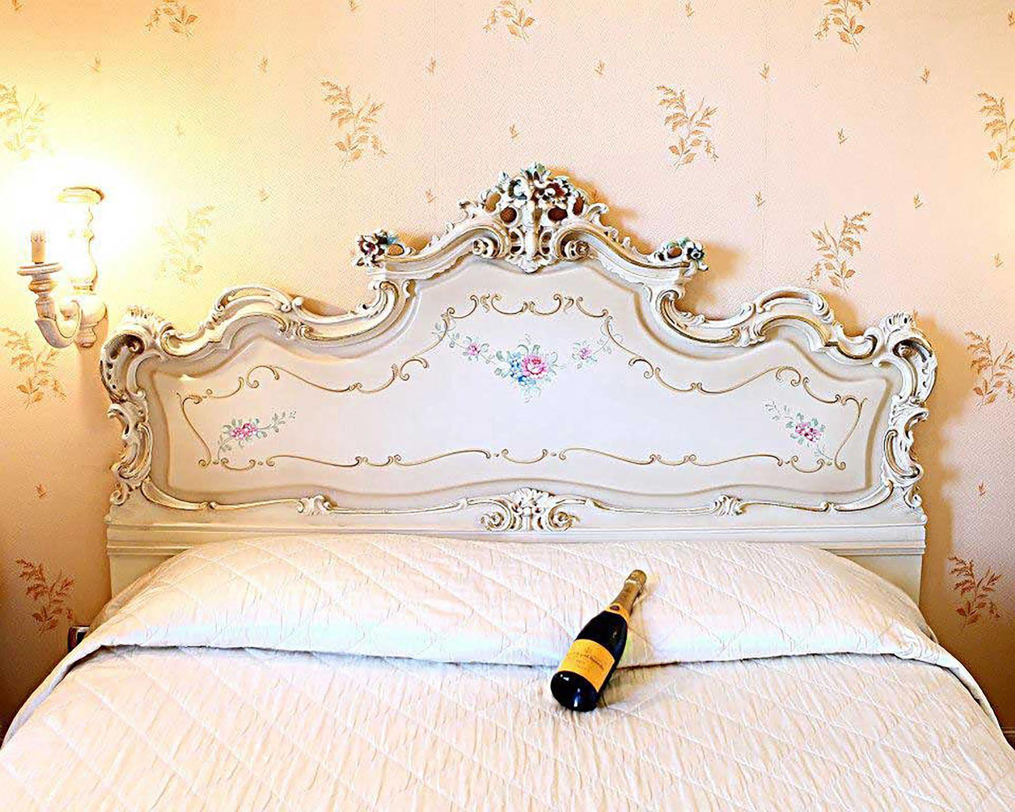 Hotel Imperiale Terzigno ภายนอก รูปภาพ