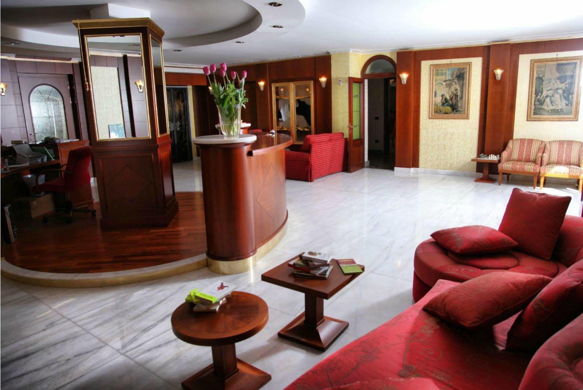 Hotel Imperiale Terzigno ภายนอก รูปภาพ